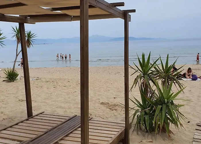 Argo Apartment 15Min From The Airport, 1Min From The Beach Artemis City Center